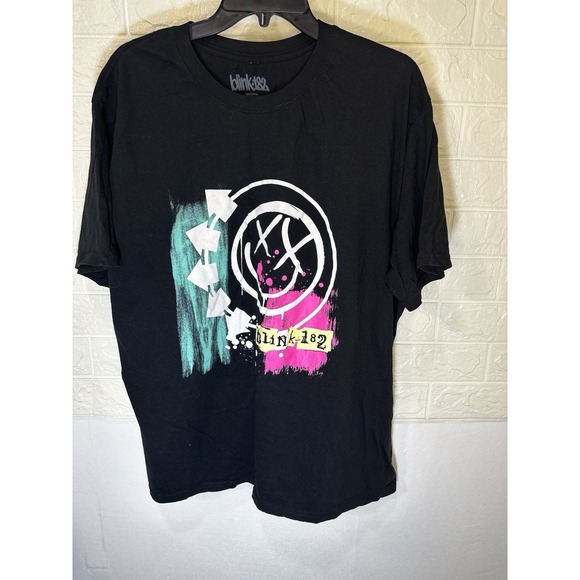 Blink 182 Other - Blink 182 Men's 2XL Black Graphic Tee Official License T-Shirt